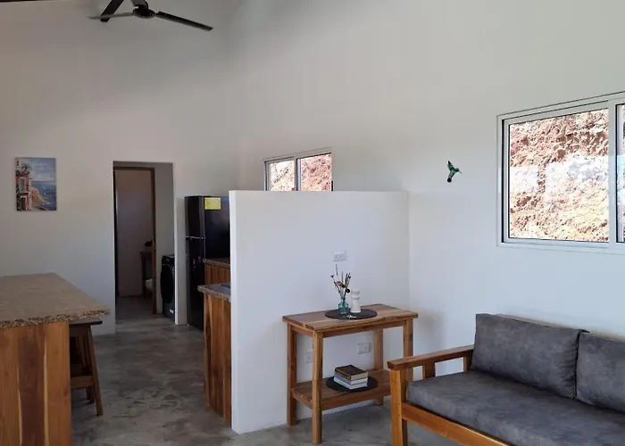 Pura Vista Villa